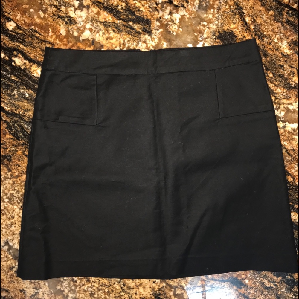 Max Studio classic black skirt